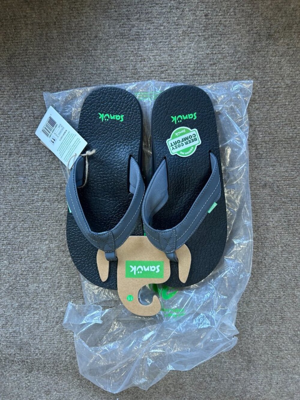 Sanuk Beer Cozy 2 Men’s Flip Flops Size 11 Charcoal Gray NEW with Tags - Picture 3 of 9